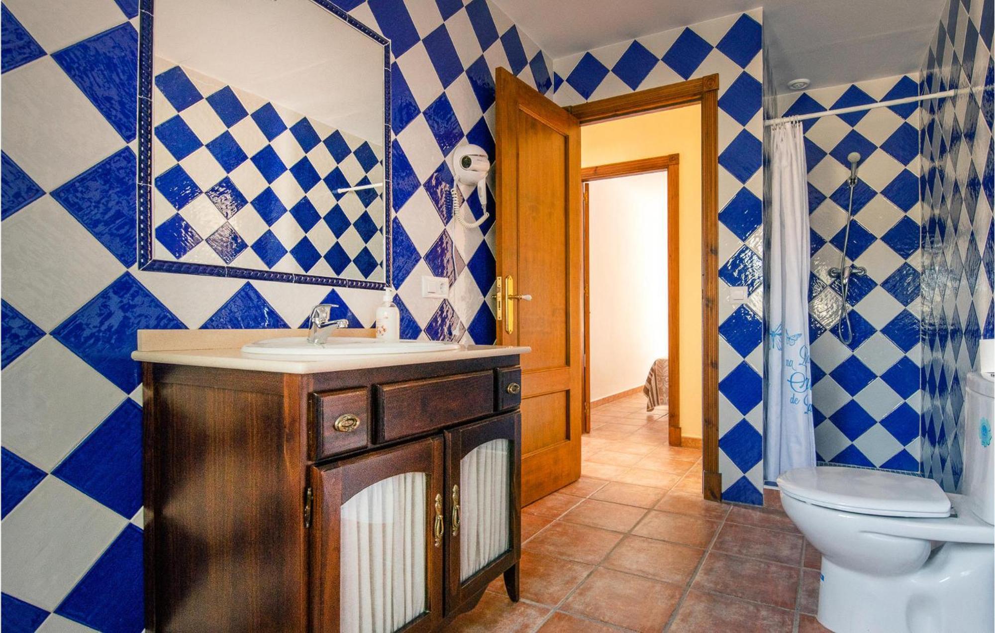Gorgeous Home In Algodonales With Kitchen Exterior foto